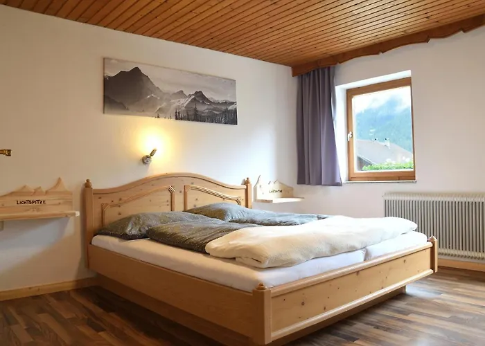 Lichtspitze بيت ضيافة Häselgehr